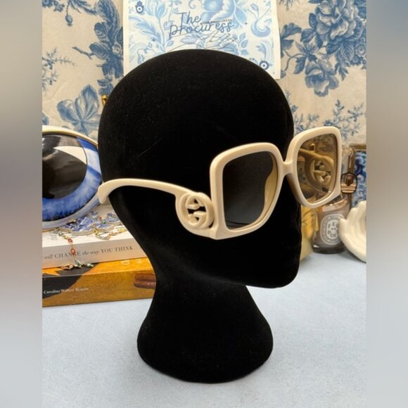 🆕 GUCCI 🧿 NWOT GG1326S 002 Ivory Oversized Square Sunglass, Brown Gradient - Picture 3 of 16